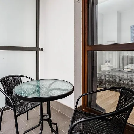 Apartment Chill Airport Warsaw